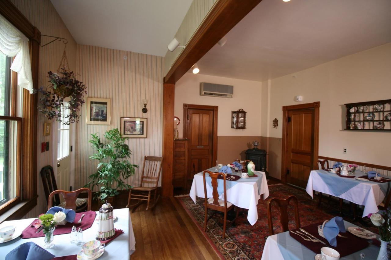 The Governor'S Inn Ludlow Esterno foto